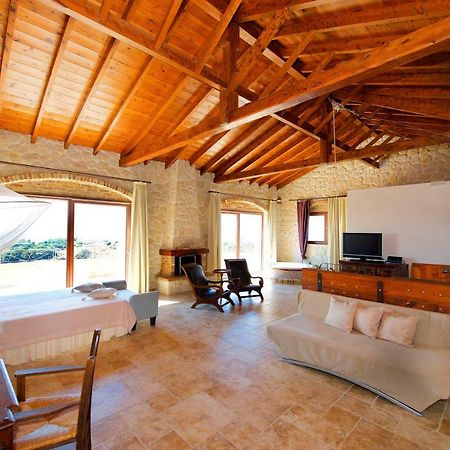 Villa Petrino Halikounas Exterior photo