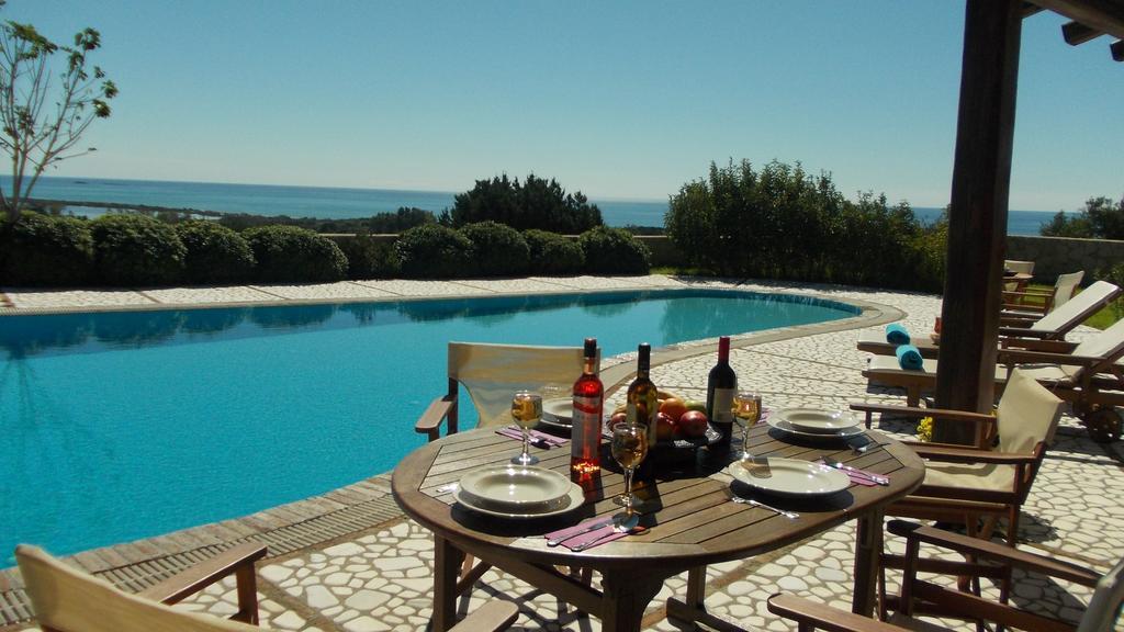 Villa Petrino Halikounas Exterior photo