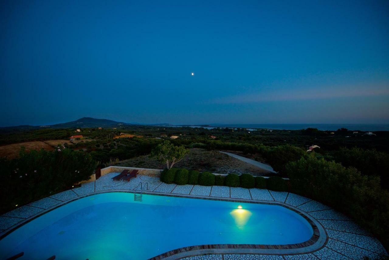 Villa Petrino Halikounas Exterior photo