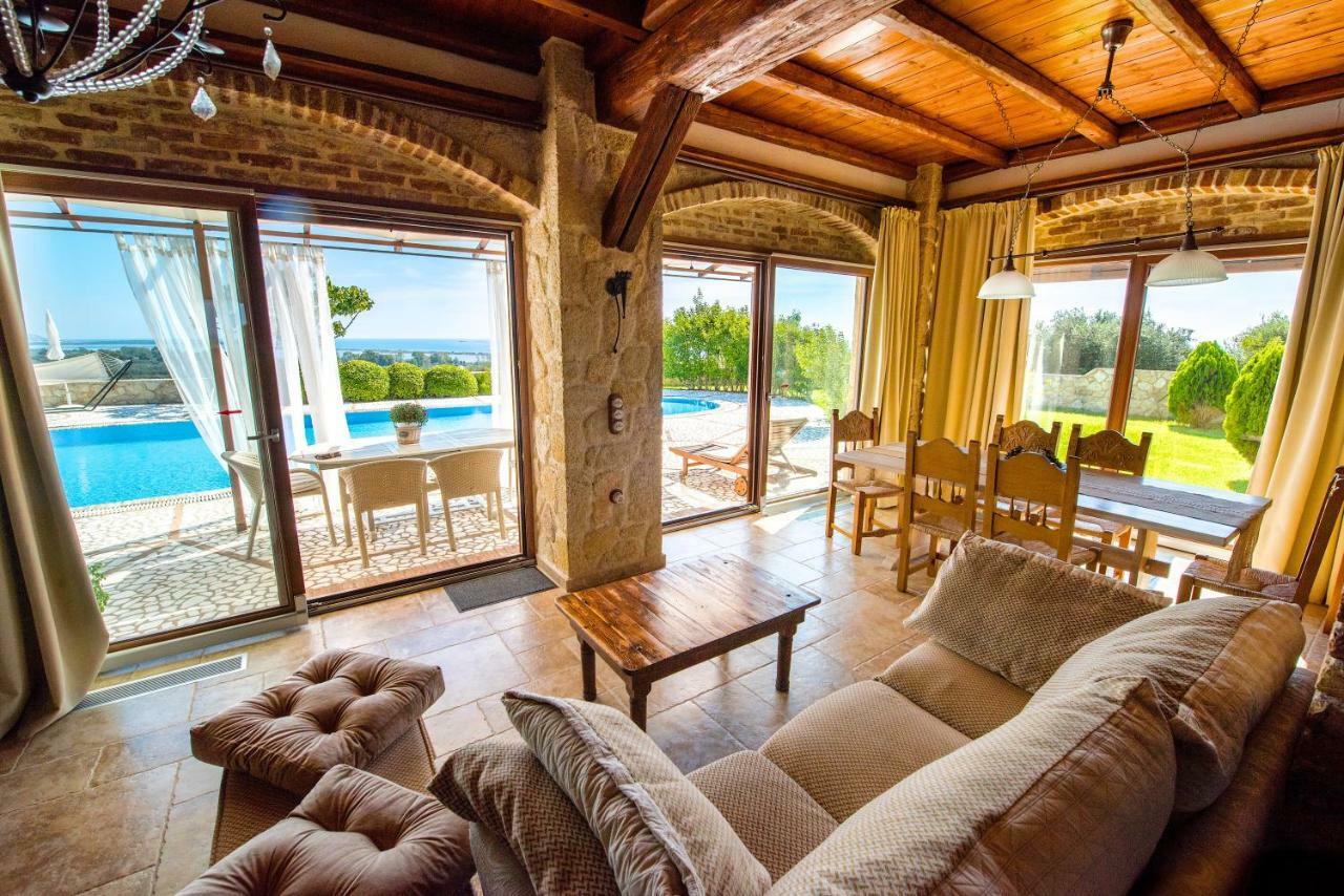 Villa Petrino Halikounas Exterior photo